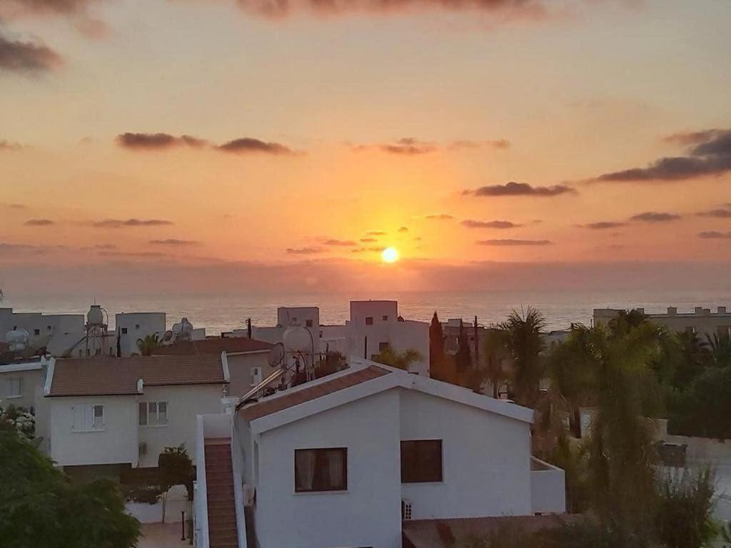 260 M To Beach, Sea&Sunset View Terrasa Klorakas Exterior photo